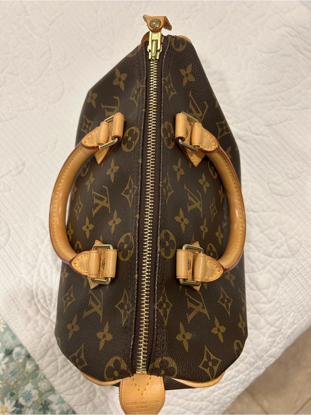 Louis Vuitton Speedy 25 Monogram Canvas Satchel - Brown with Tan Trim - Picture 5 of 15